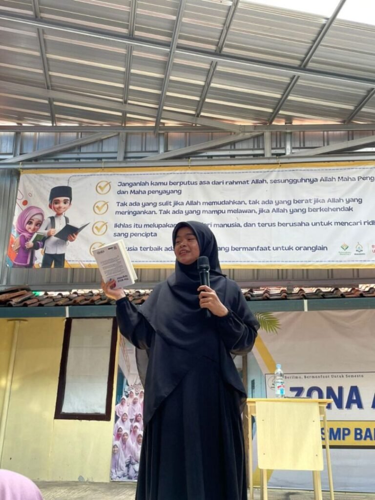 Pro Tia: Jejak Seorang Guru Gen Z yang Terus Bertumbuh di Tengah Kesibukan