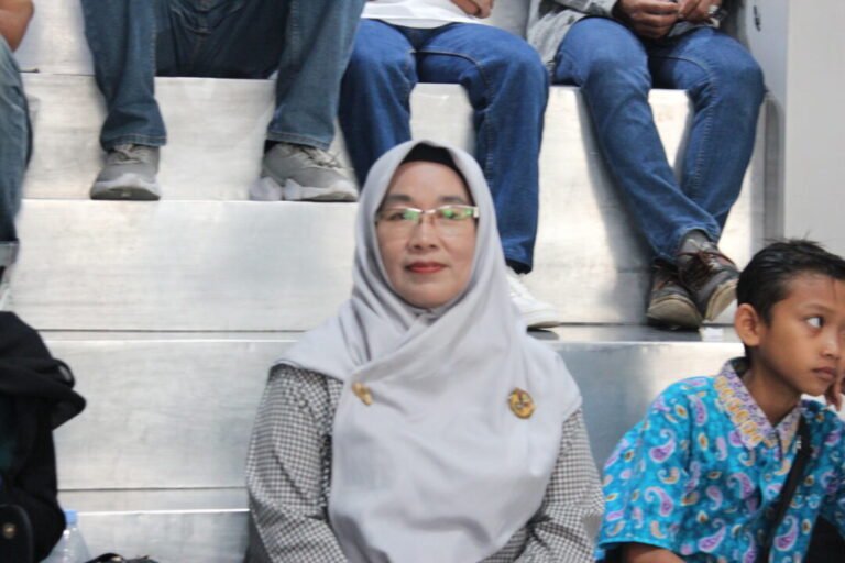 Dari Amanah Menjadi Kekuatan: Perjalanan Leadership Pro Suhartiningsih, Seorang Ibu yang Bertumbuh Bersama Kehidupan