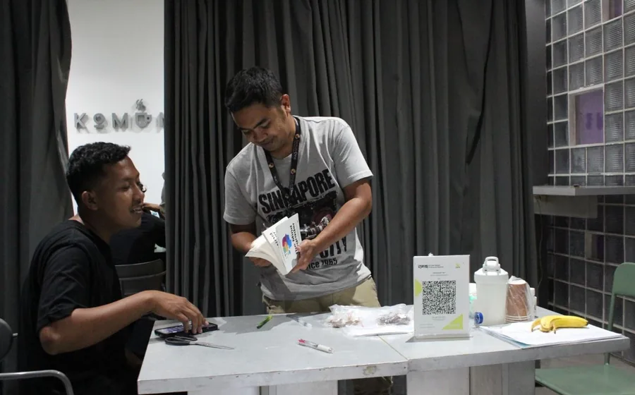 Sesi materi dan workbook Prommunity