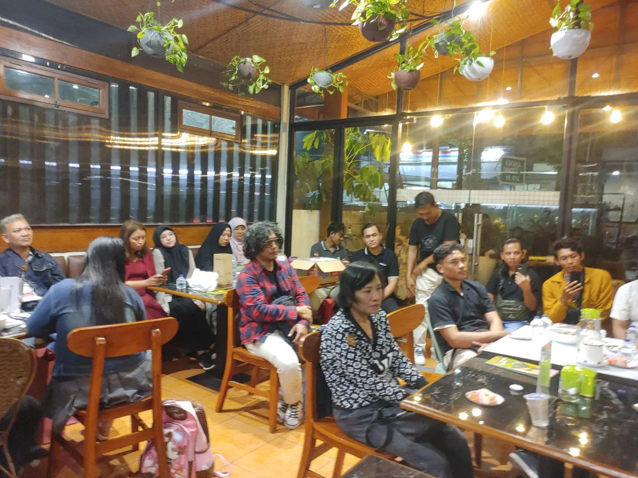 Ruang baca dan insight Prommunity